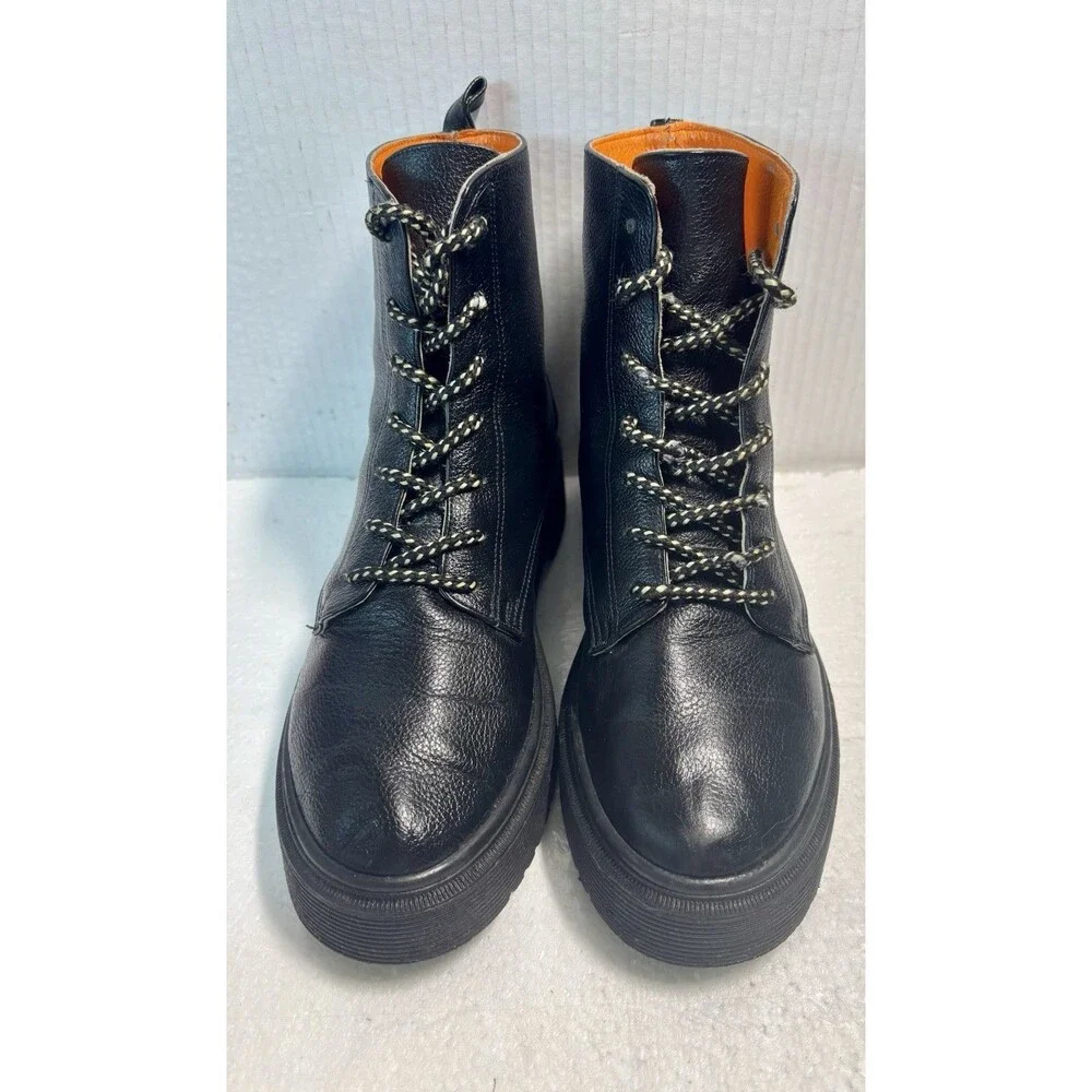 Karen Ruz Combat  Boots Grunge Style  Y2K. Size 7
